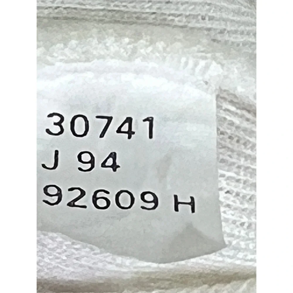Vintage Izod Mens V-Neck Sweater White Acrylic‎ Knit Crest Logo 30741 J94 Medium